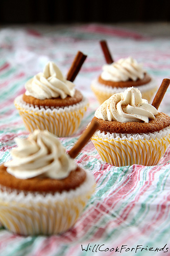 Eggnog Cupcakes, with light-as-air Buttercream, 2/5