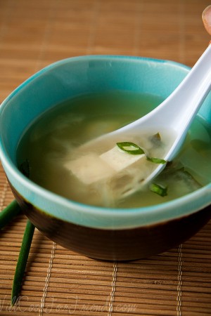 Miso Soup at Home – Miso Hungry! (FAK Friday) 8806959727_403e886cc0_c