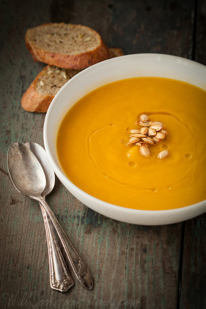 Roasted Butternut Squash Soup with Sage – The Taste of Autumn butternut squash soup with sage
