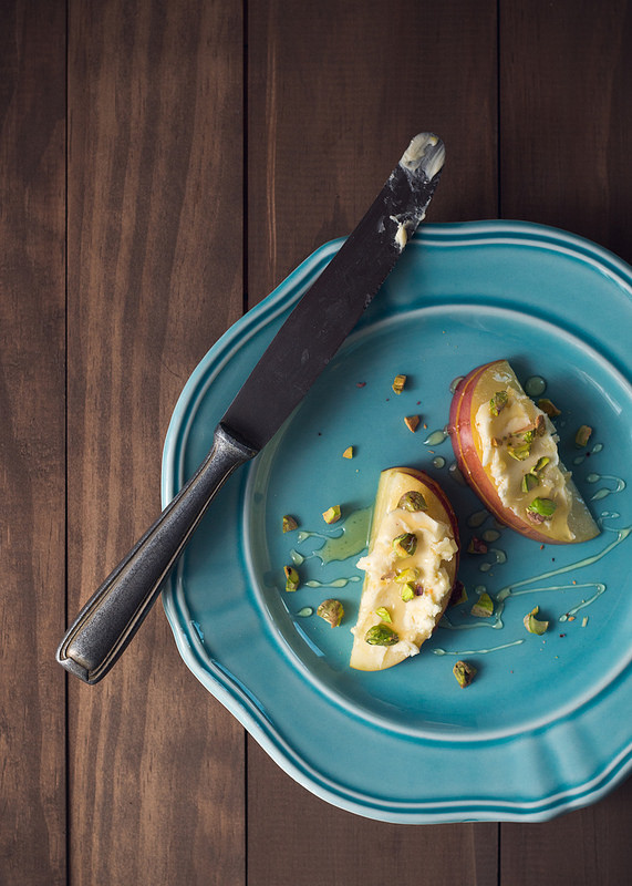 Brie Apple & Pistachio Bites | Will Cook For Friends