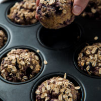 blueberry-oat-breakfast-muffin